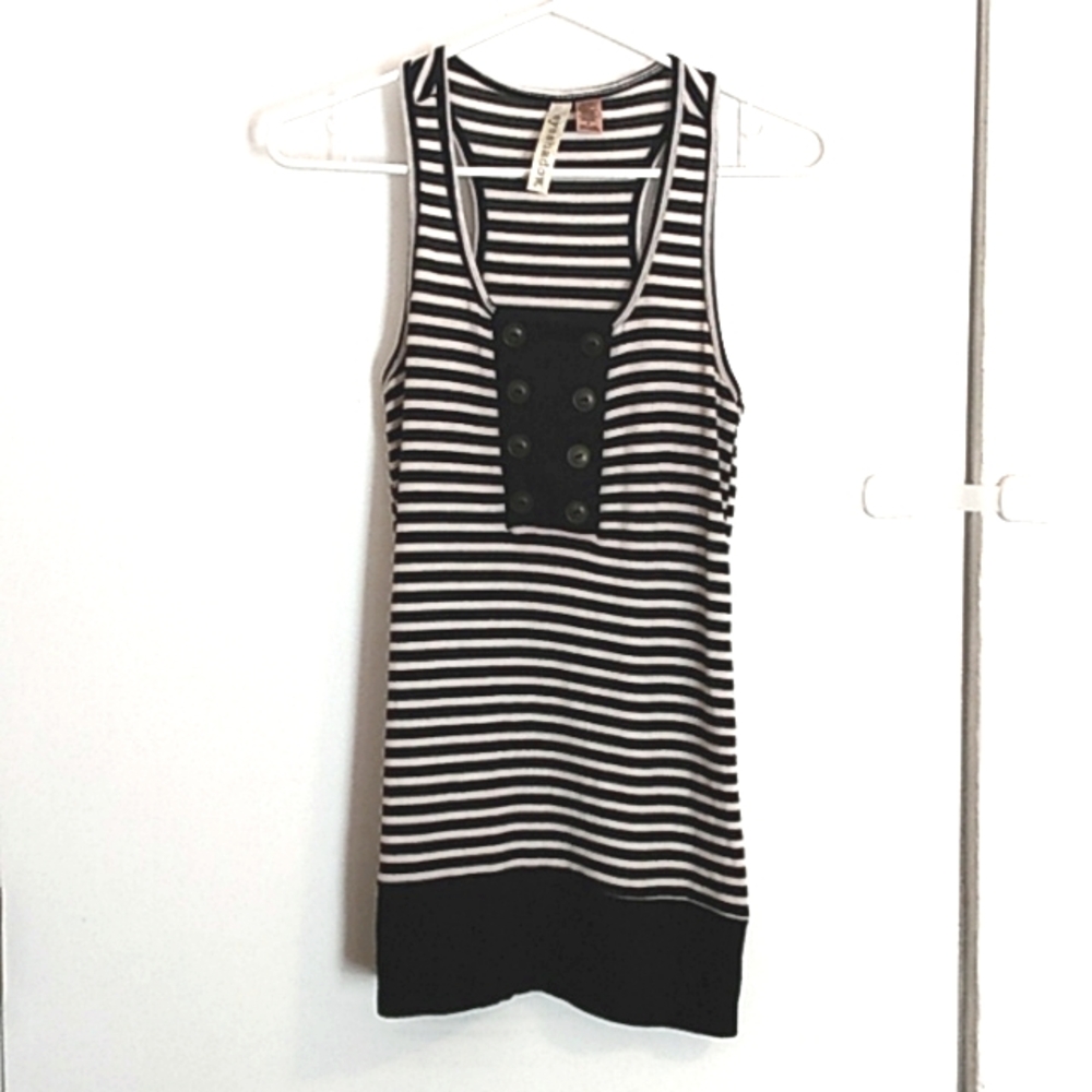 Women's Eyeshadow Black And White Striped Tank Top With Buttons Size Medium